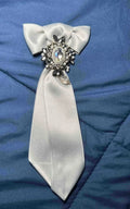 Blair Waldorf tie
